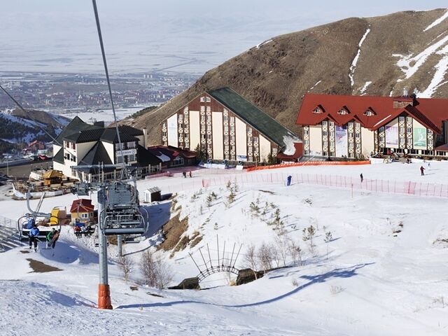 Turistik (Yataklı) Doğu Ekspresi ile Kars - Erzurum Turu