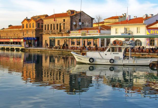 Kuzey Ege İzmir Turu / 2 Gece Konaklamalı